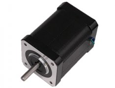 直流無刷電機工作時，外殼帶電是什么情況？
